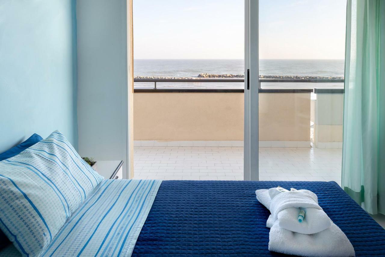 Residence Belvedere Vista - Seafront Rimini Esterno foto
